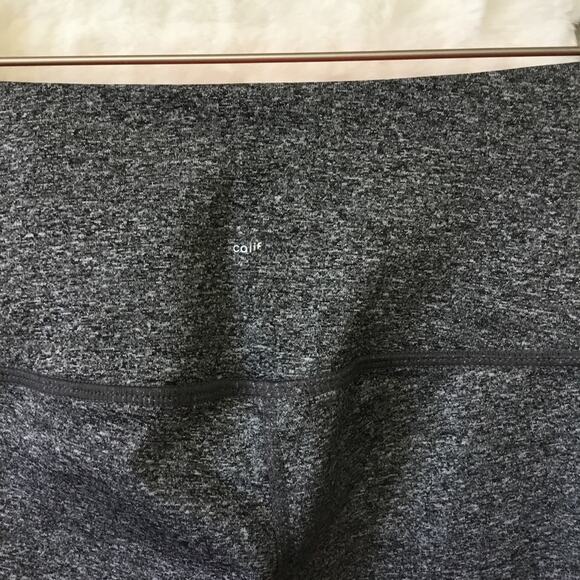 C&C California Grey and Black Leggings - Picture 5 of 8